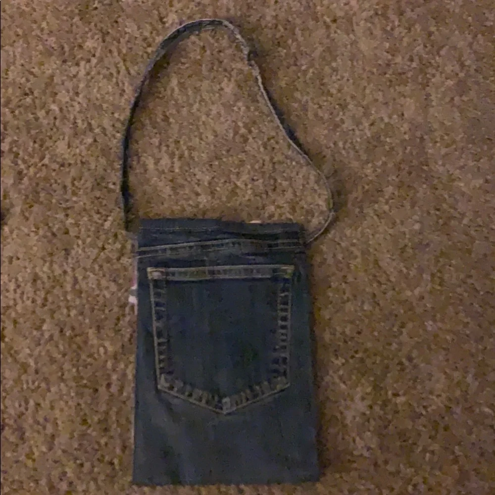 ⚠️ Handmade “Sisters Forever” Jean Purse